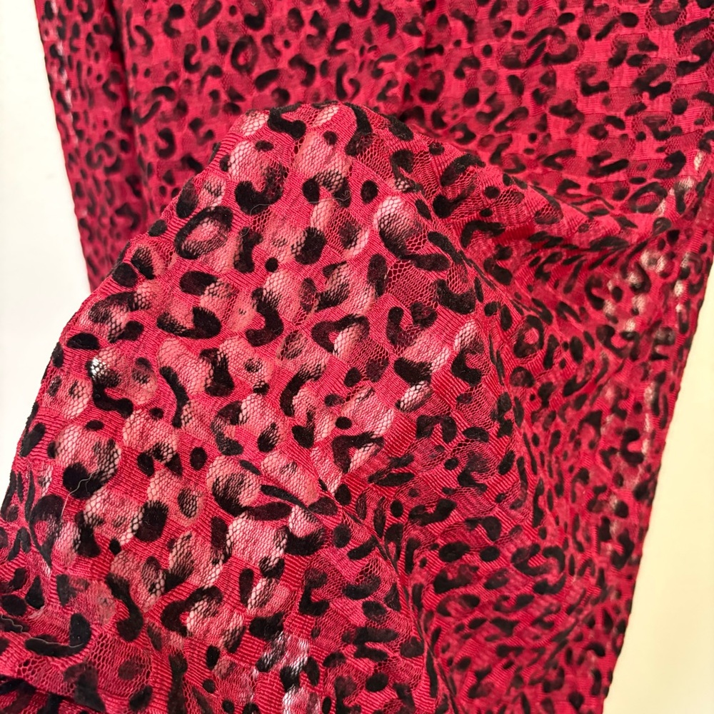 Cherie LA Red Velvet Sheer Animal Print Dress Size Large NWT - Picture 10 of 13